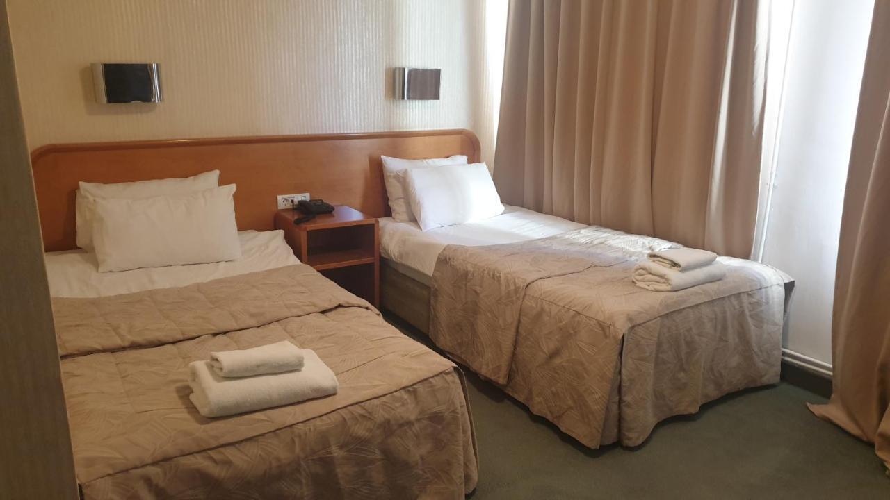סקופיה Hotel Bellevue מראה חיצוני תמונה